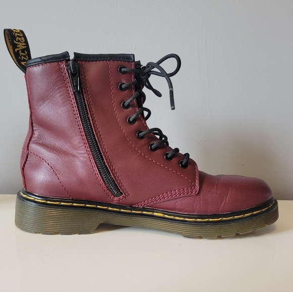 Dr Martens 1460 Smooth Leather Laceup Boots, GUC, Size 5 - Picture 5 of 13